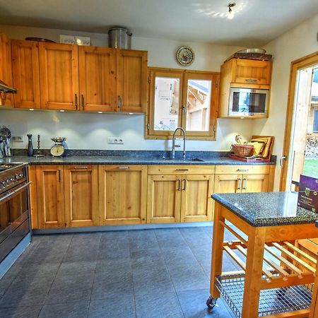 Chalet De Luxe Avec Cheminee, Terrasse, Garage A Morzine - Fr-1-524-14 المظهر الخارجي الصورة